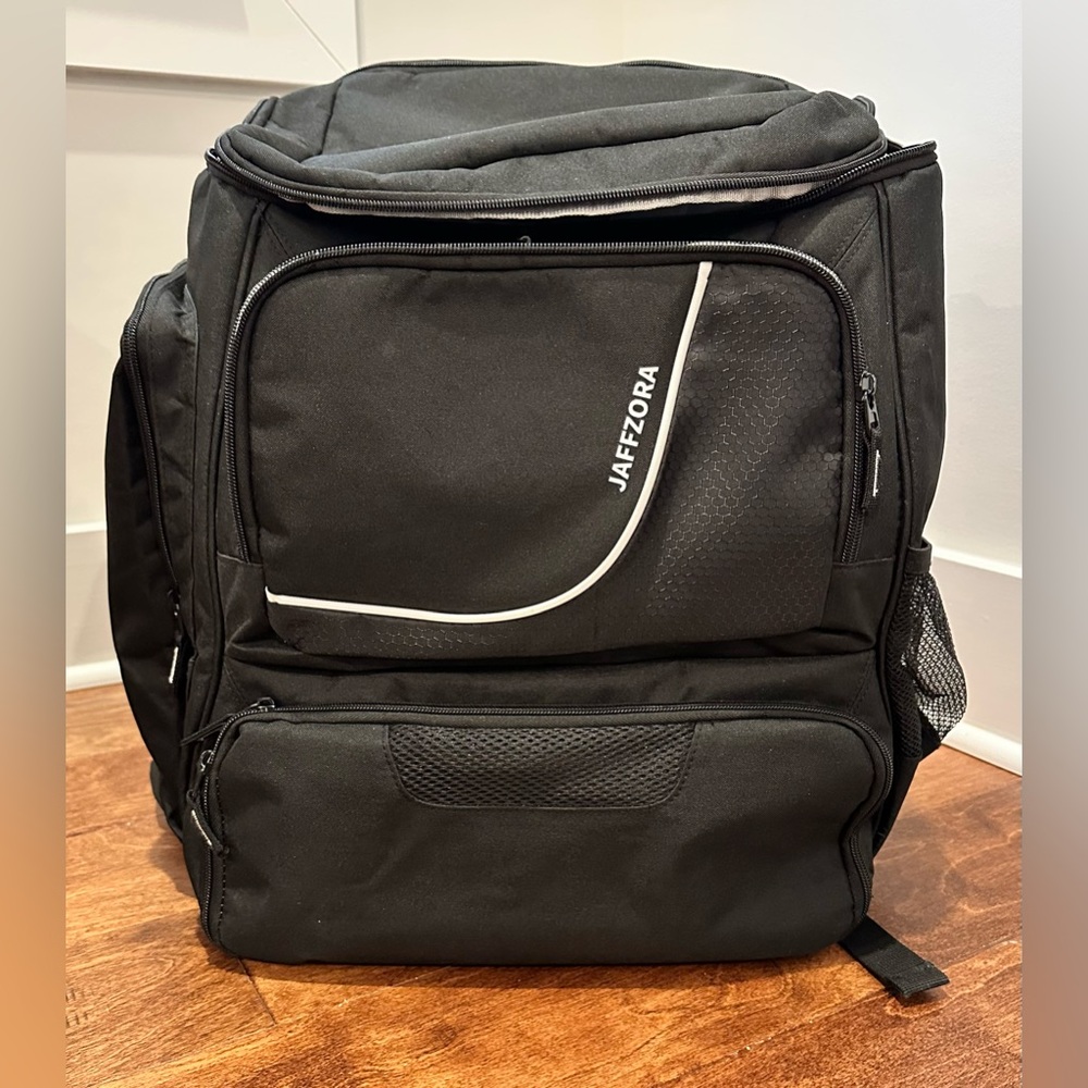 JAFFZORA Pickleball Backpack - Black - 19x9x13.5in